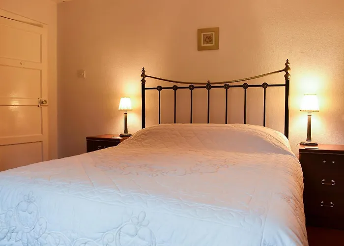 Holiday home Penn Hill View